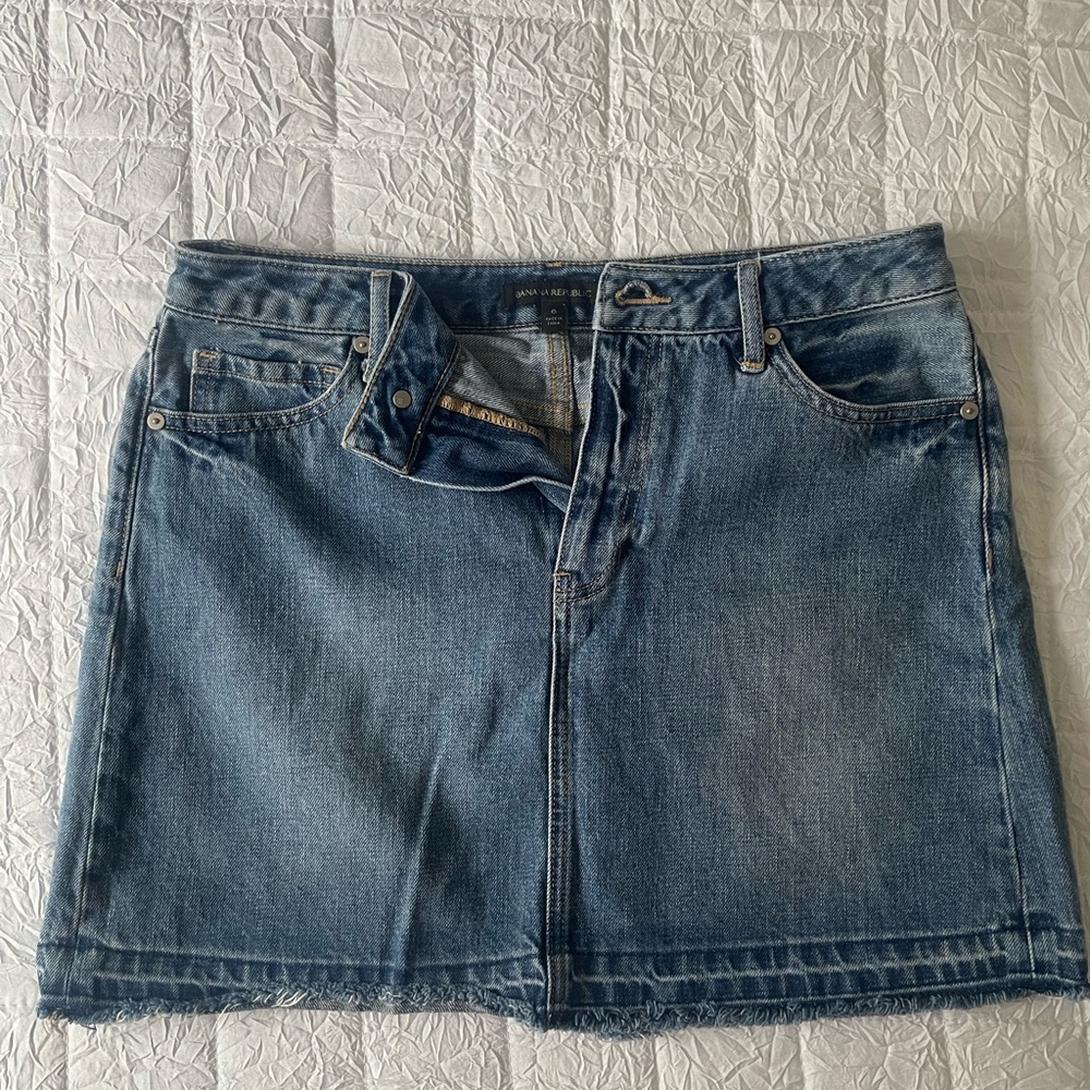 Banana Republic Classic Blue Denim Mini Skirt